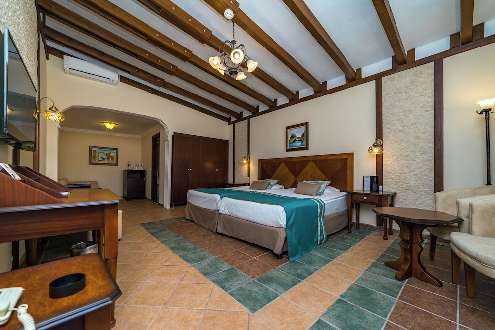 Room, Beach View