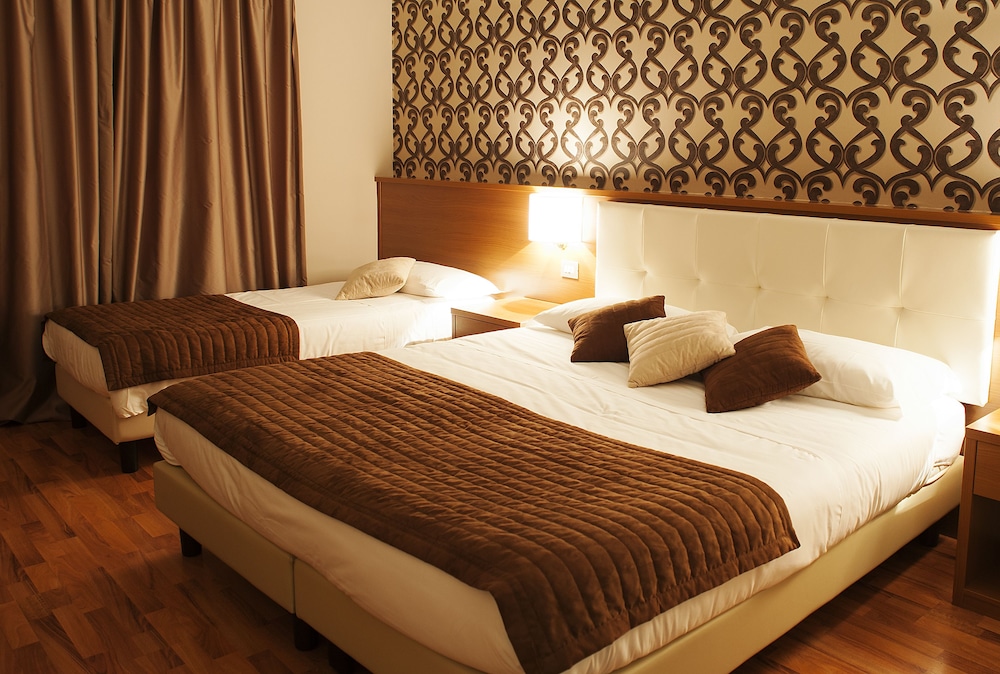 Superior Triple Room photo 1