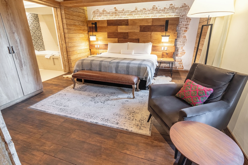 Presidential Suite
