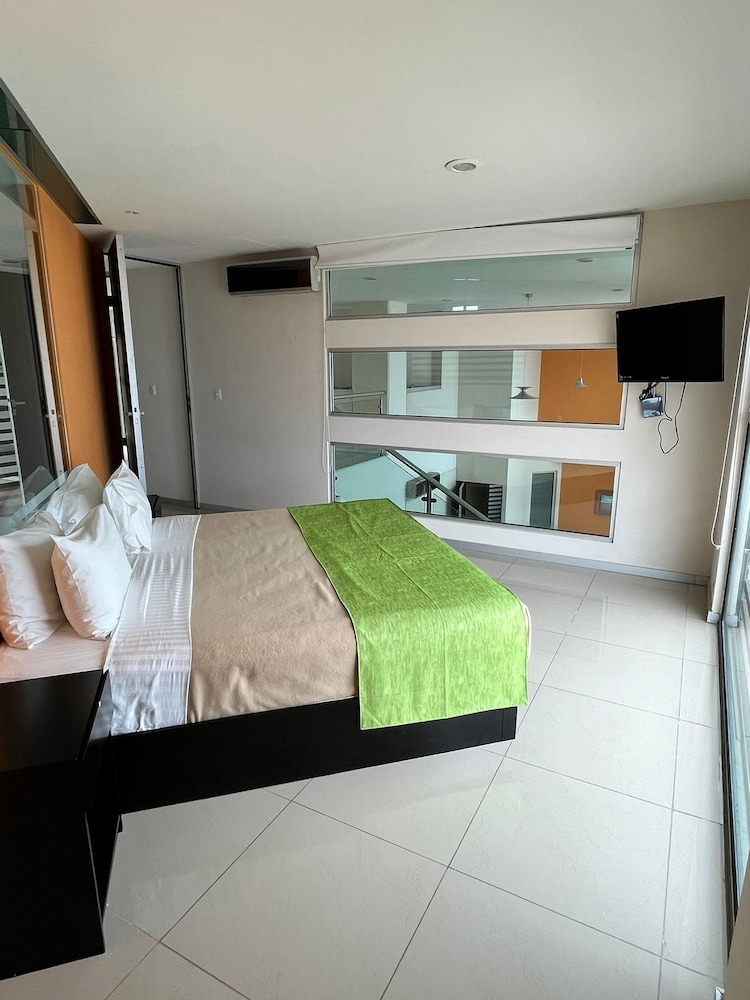 Luxury Penthouse photo 1