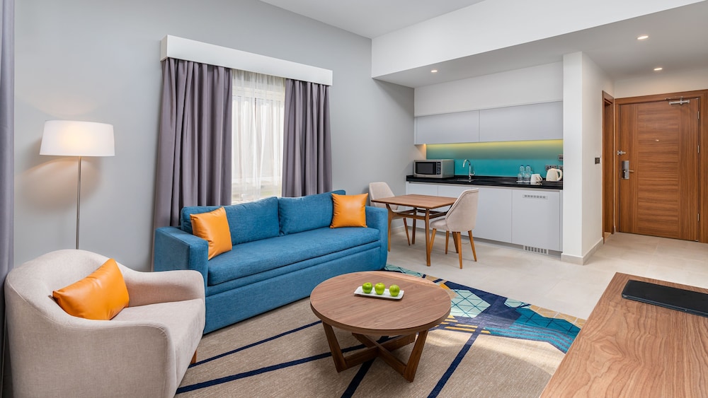 Suite, 1 Bedroom (Living Area)