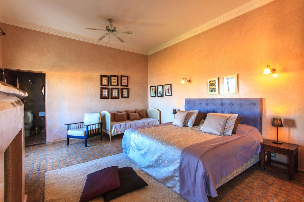 Suite (Mini) photo 1