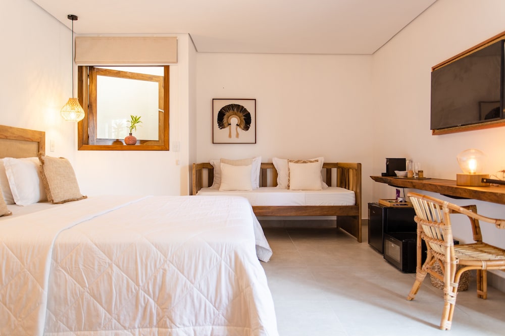 Superior Triple Room photo 3