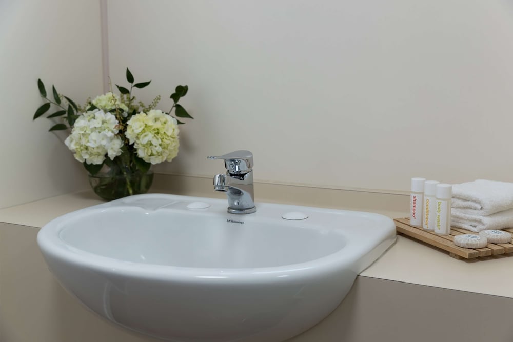 Classic Room, Accessible - Photo 8
