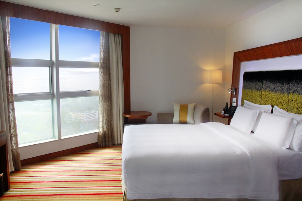 Superior Room, 1 King Bed - Photo 5