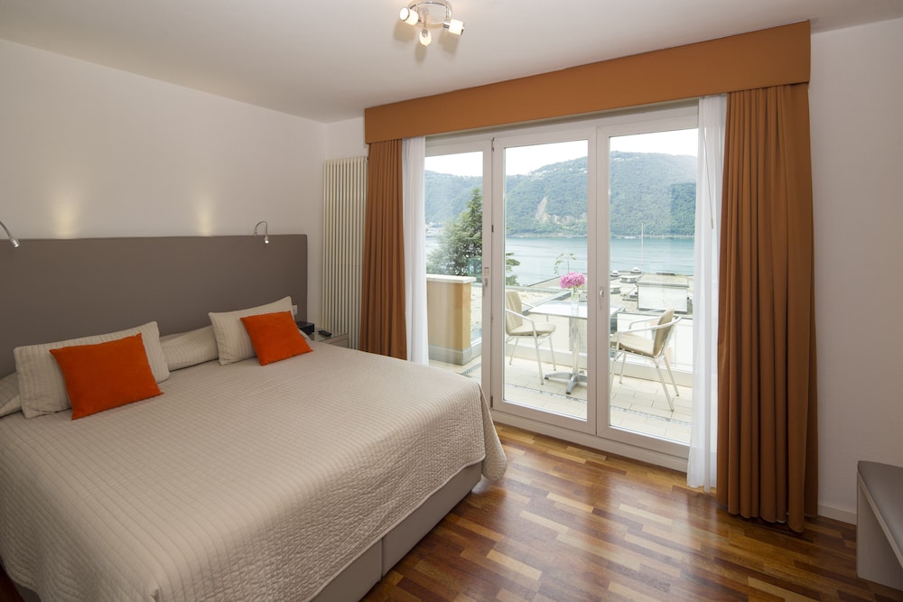 Overview Suite, Balcony, Lake View