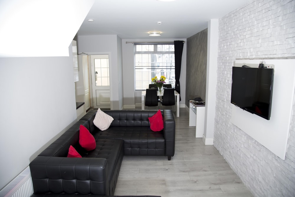 Deluxe Townhome, 2 Bedrooms photo 3