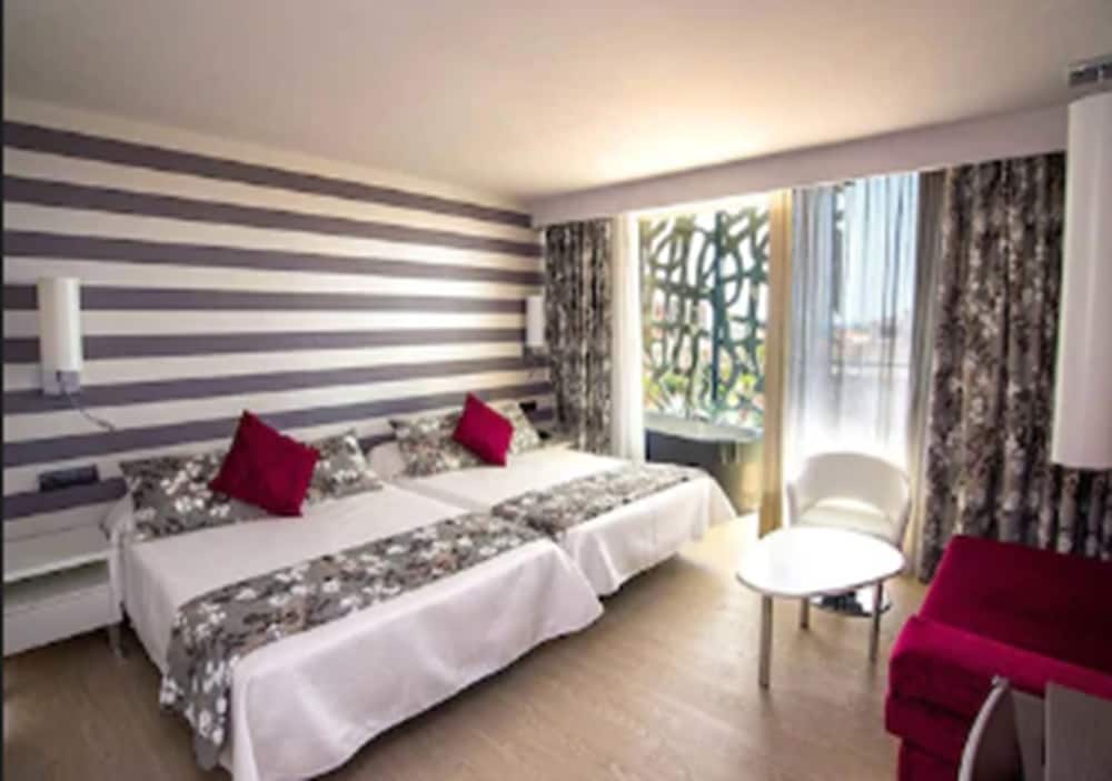 Double Room, Terrace (2 adults) photo 3