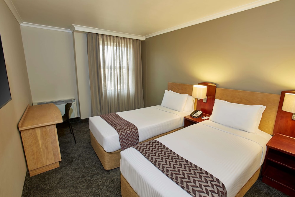 Standard Twin Room photo 2