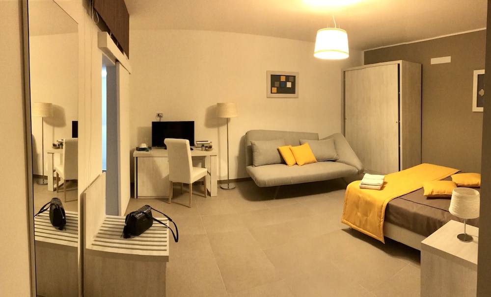 Comfort Double Room, Balcony photo 2