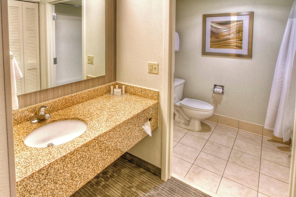Room, Multiple Beds - Photo 2