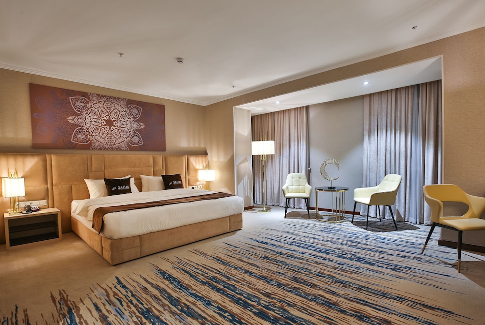 Luxury Suite, 1 King Bed