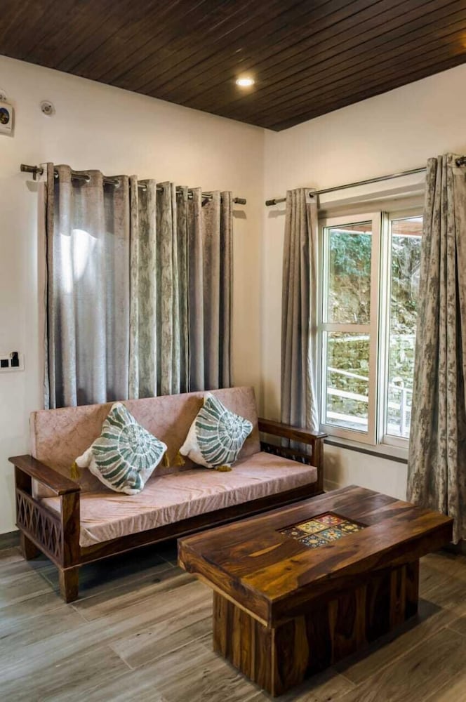 Luxury Room photo 2