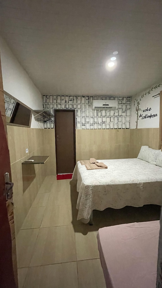 Room photo 2