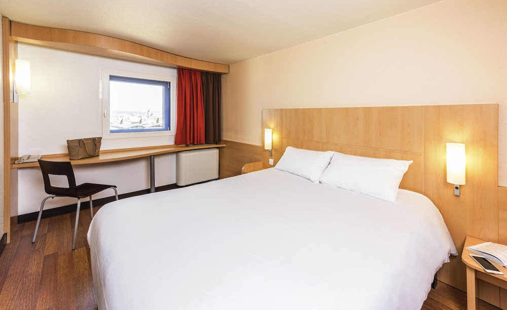 Standard Room, 1 Double Bed - Photo 6