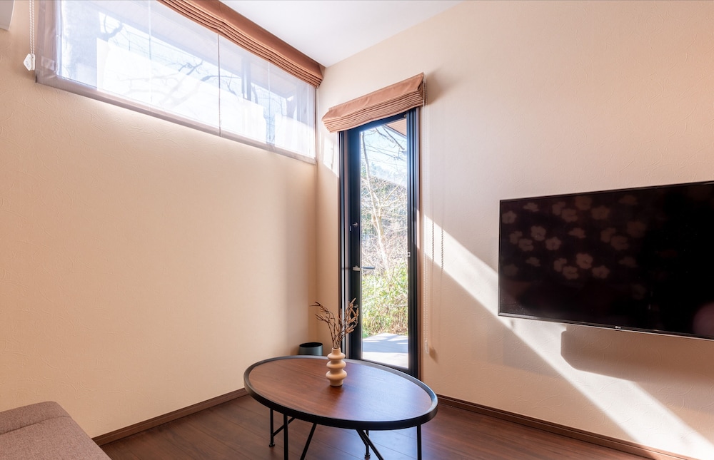 VILLA C, Western style Room, 55.88 square meter + Loft thumbnail 6