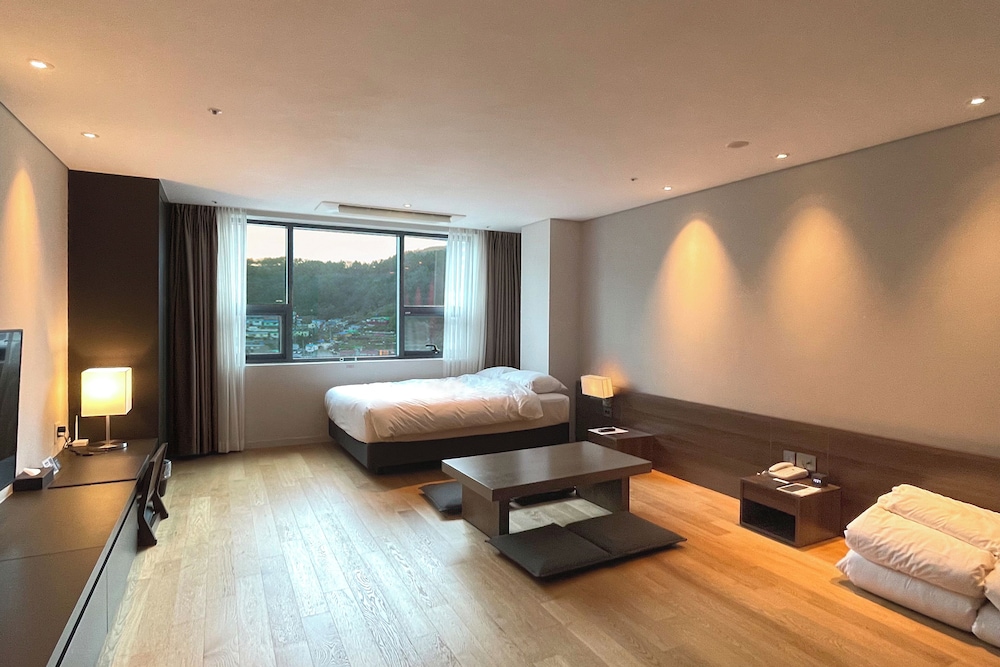 [Cable Car PKG] Korean Suite, City View + Songdo Cable Car 2pax - Photo 3