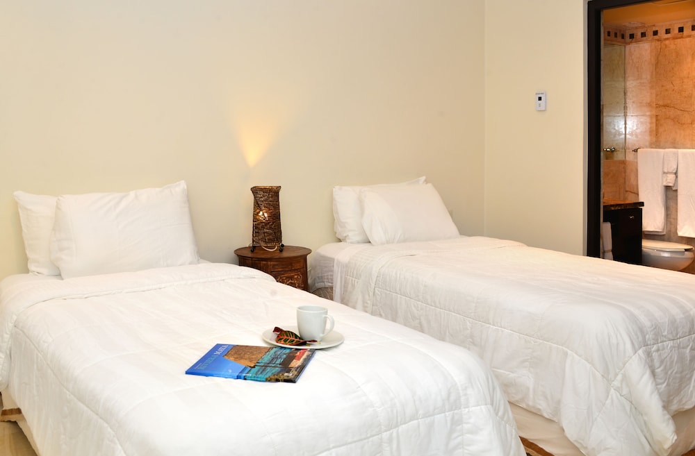 Premium Condo, 2 Bedrooms, Hot Tub - Photo 12