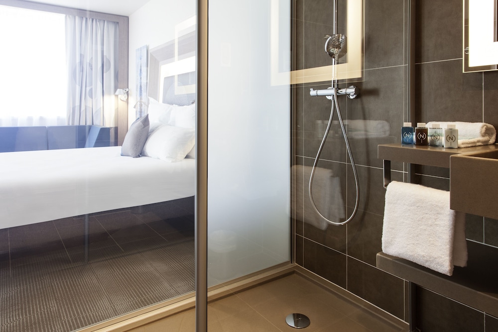 Executive Room, 1 king bed and 1 sofa bed for children only photo 2