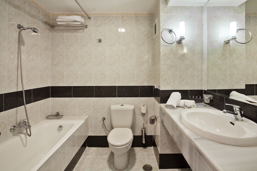 Double Room, Sea View - Photo 8