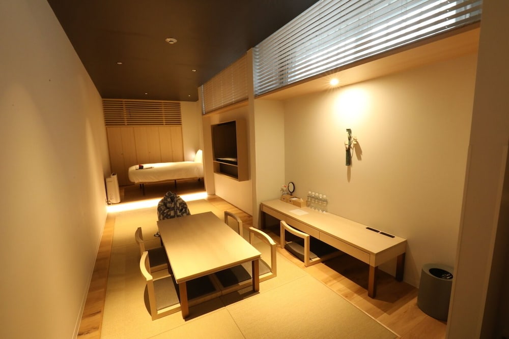 [ YOSHIAKI 204 ] Family Deluxe Double Room - Photo 1