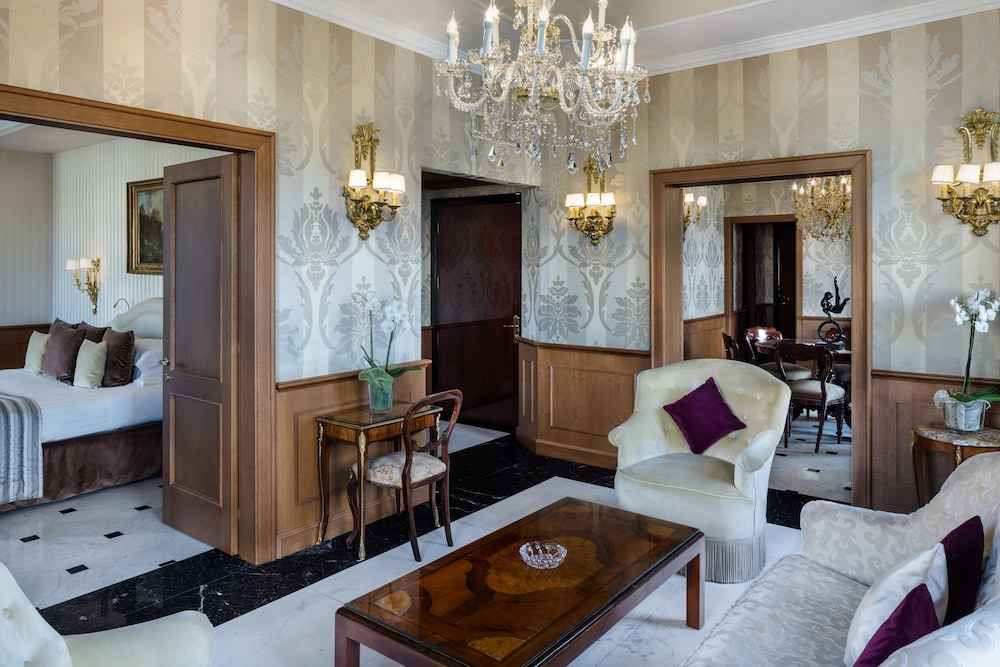 Ludovisi Family Suite 2 Bedroom photo 3