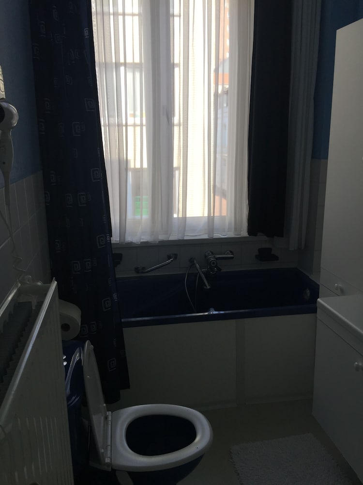 Double Room, Bathtub photo 3