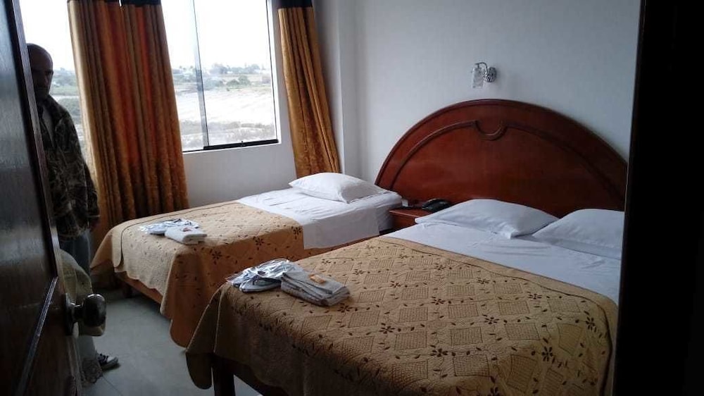 Classic Suite, 1 Double Bed, Private Bathroom (Con Jacuzzi) photo 1