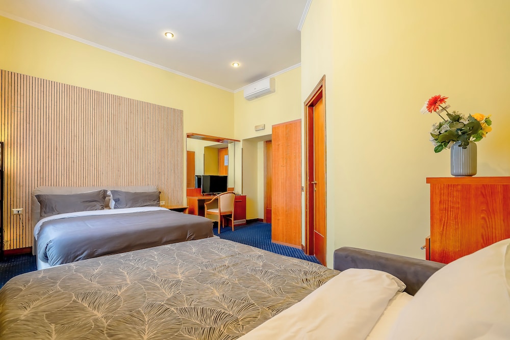 Family Quadruple Room