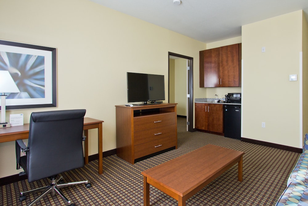 King Room - Mobility Access/Hearing Accessible