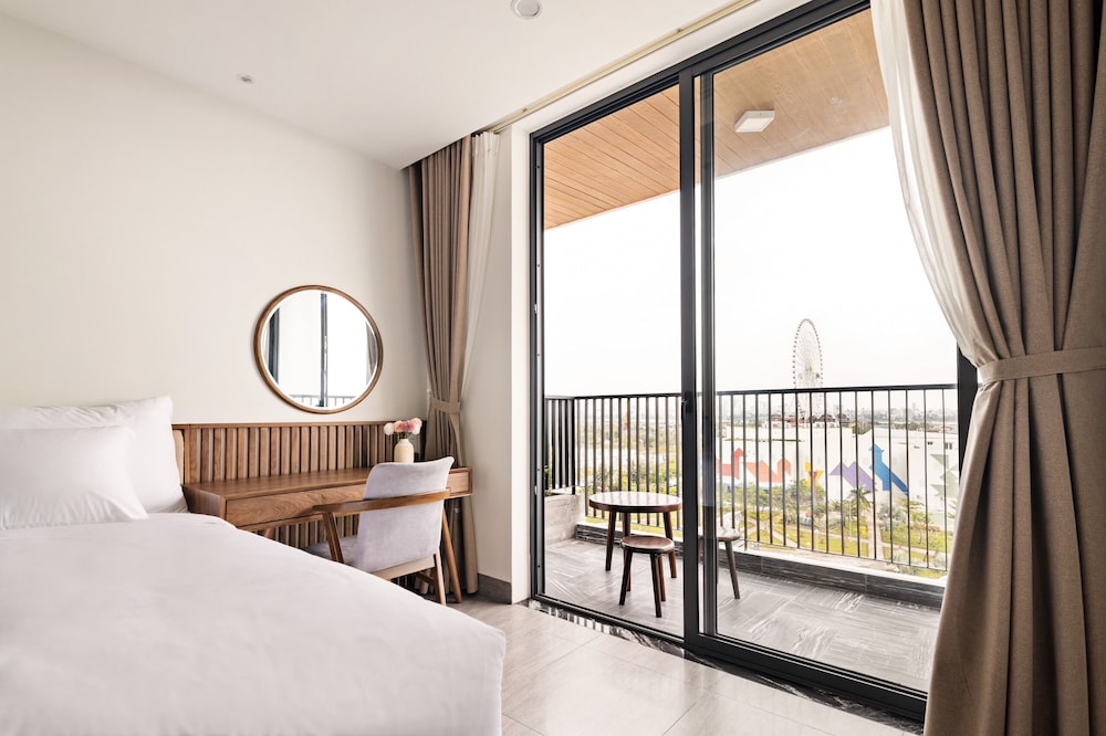 Superior Apartment, City View