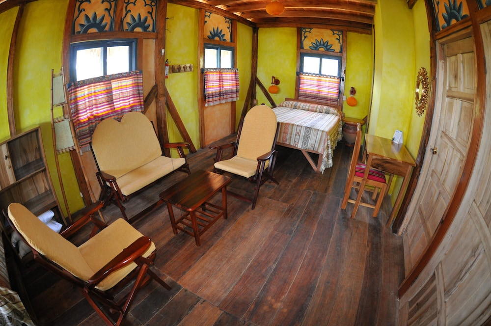 Superior Cabin (Triple) photo 1