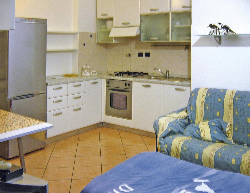 Apartment photo 3