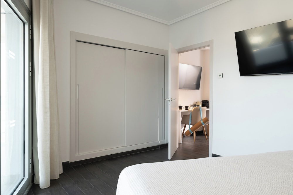The Townhouse Harbour View(2+2) - Photo 2