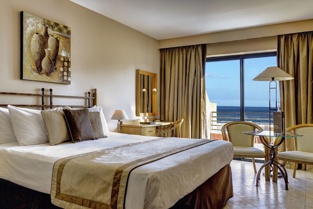 Superior Room, 1 Queen Bed, Sea View