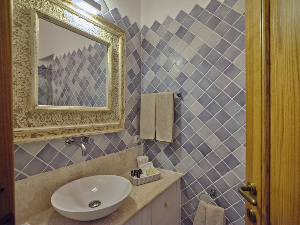 Apartment, 2 Bedrooms, Annex Building photo 3