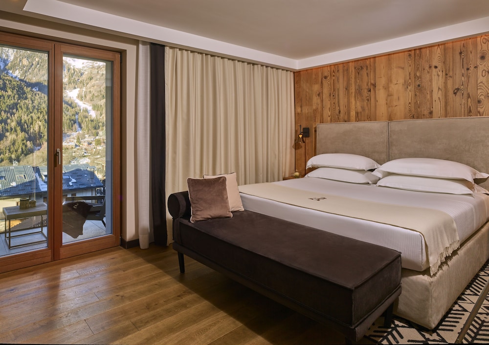 Deluxe Double or Twin Room, 1 Bedroom, Mountain View
