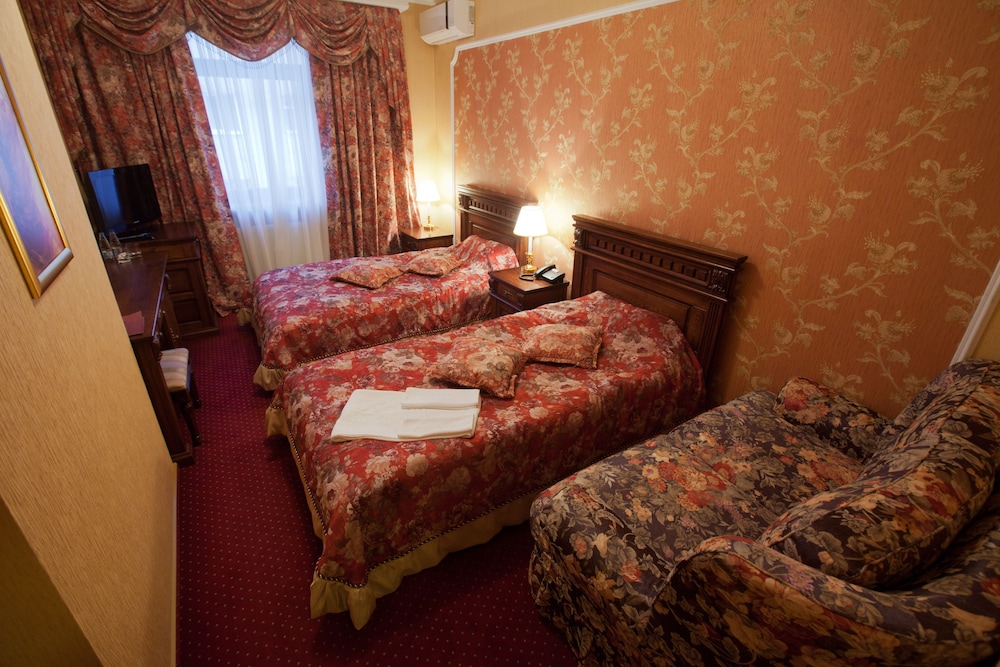 Standard Twin Room photo 3