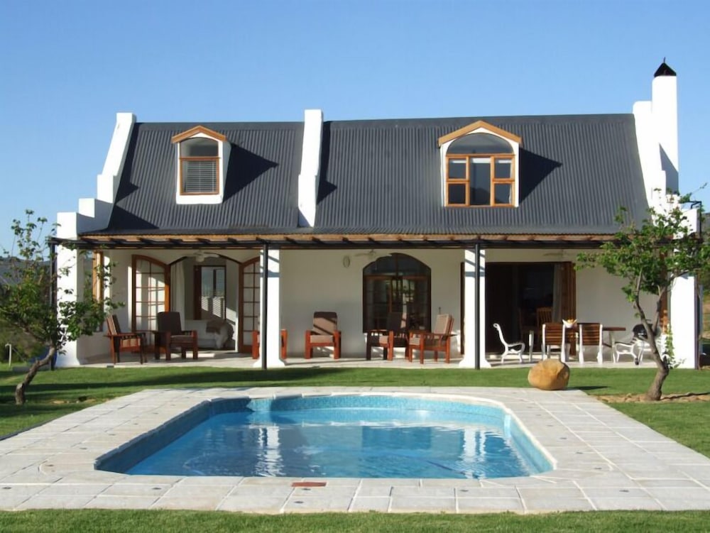 Cottage photo 2