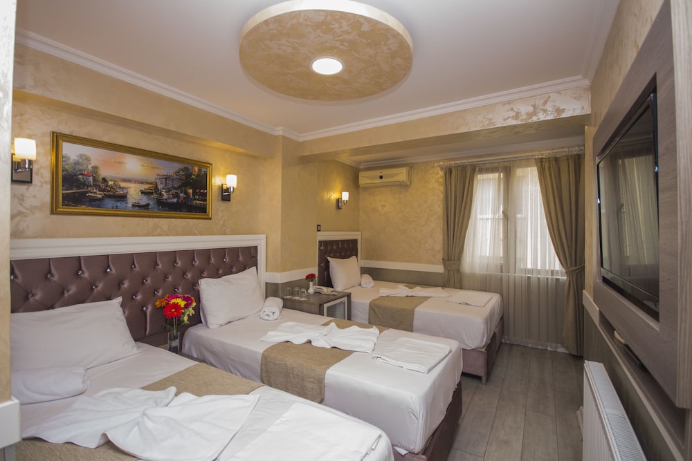 Standard Triple Room photo 1