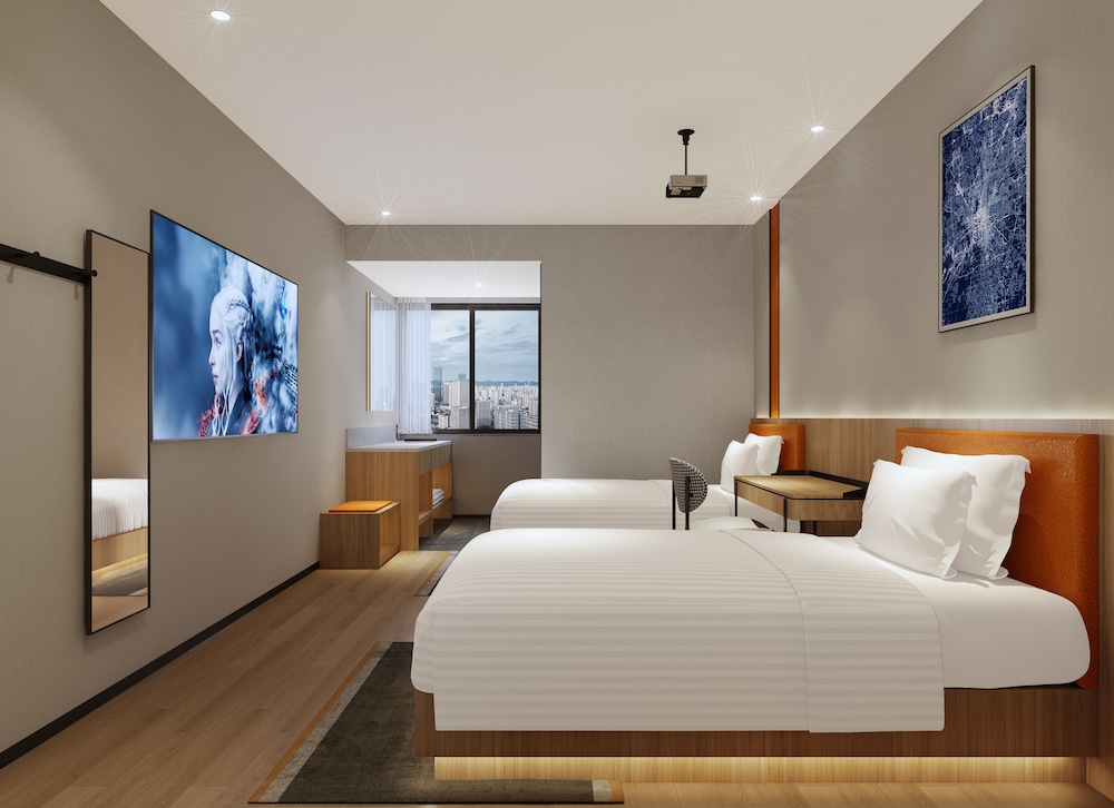 Classic Twin Room, City View photo 1