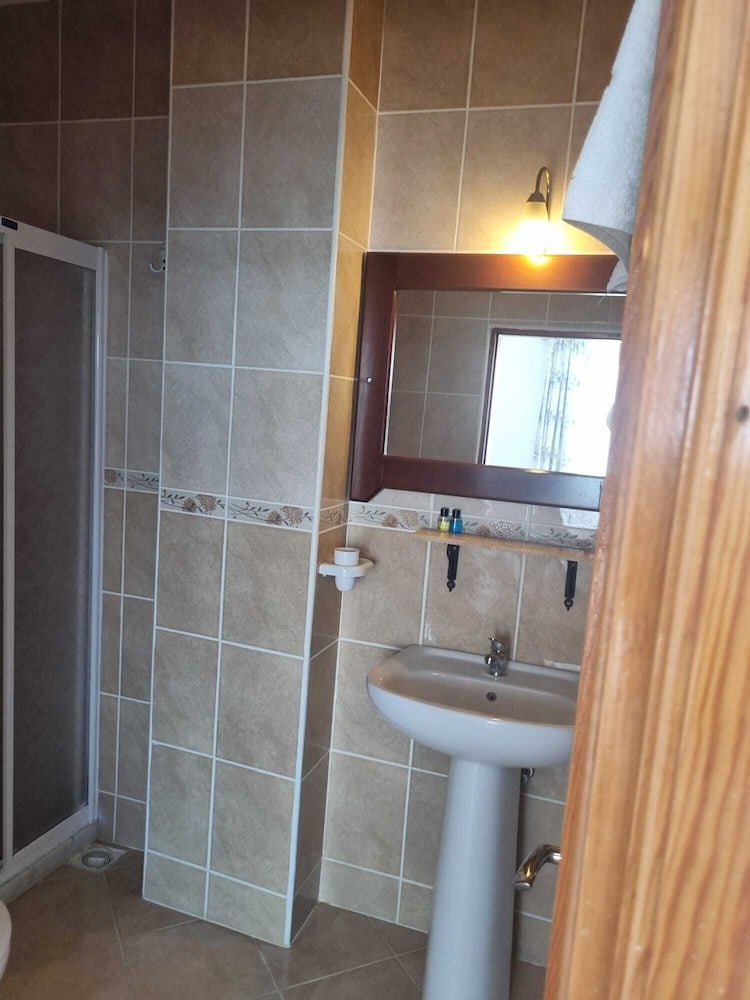 Comfort Triple Room, Smoking, Sea View photo 2