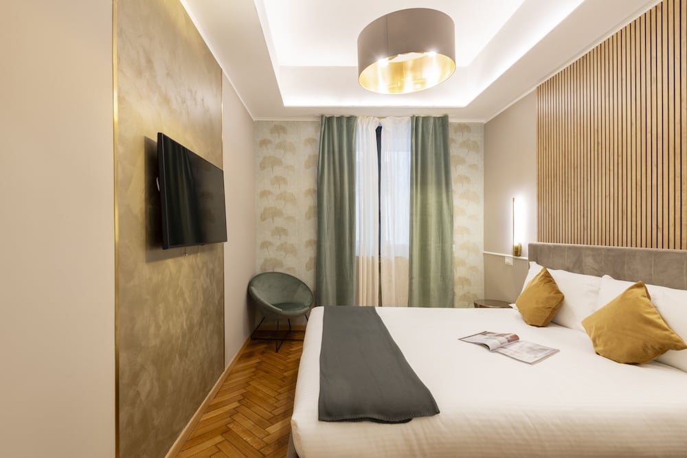 Luxury Apartment, 2 Bedrooms (Via Giardino 1)