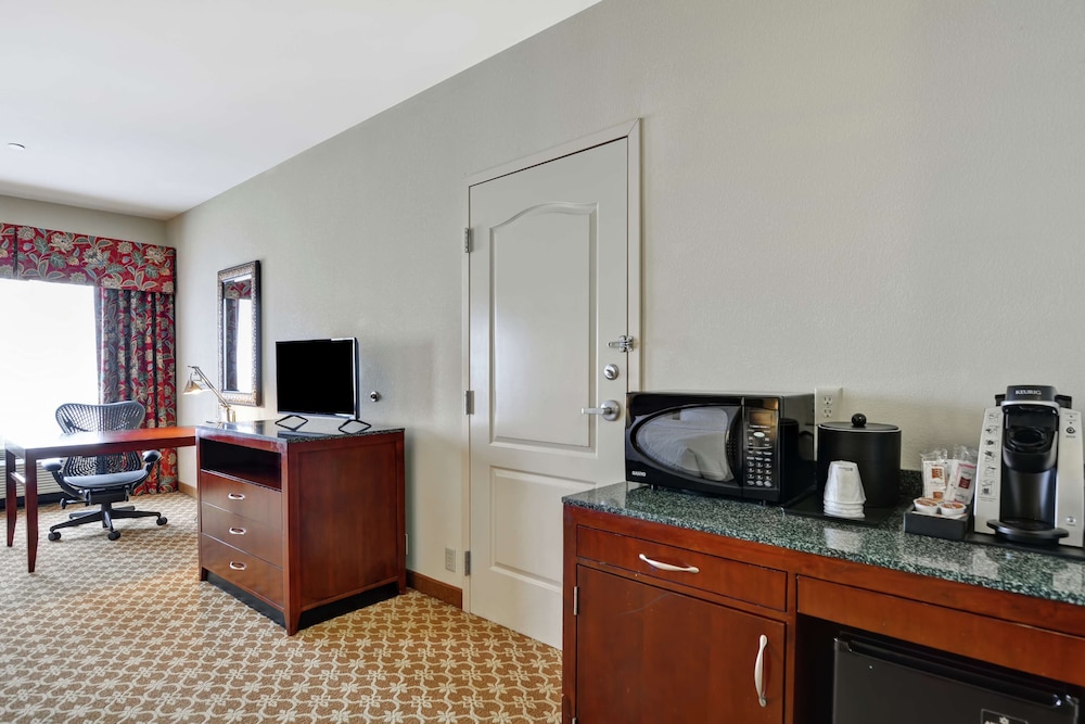 Room, Accessible photo 2