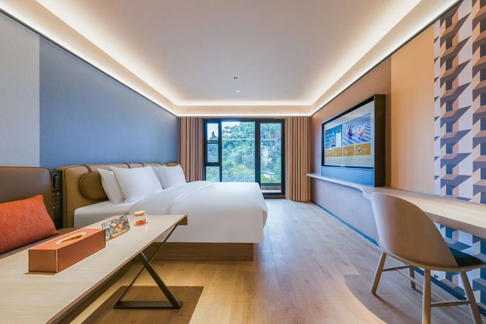Panoramic Double Room, Hill View
