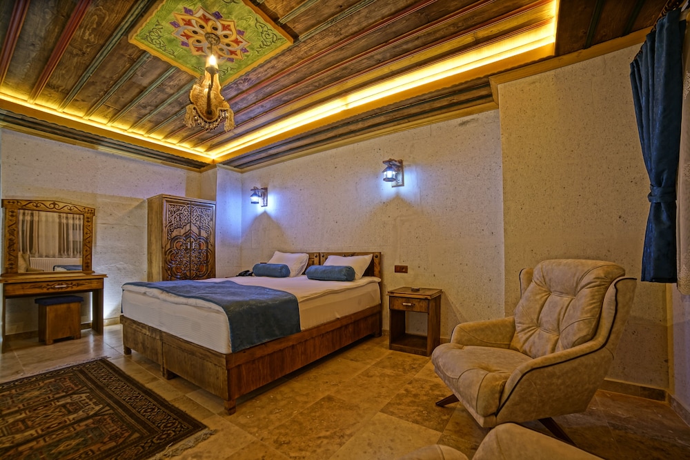 Deluxe Room - Photo 33