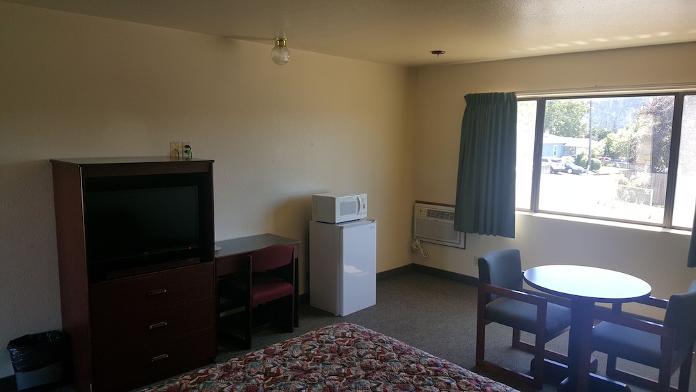 Standard Room photo 3