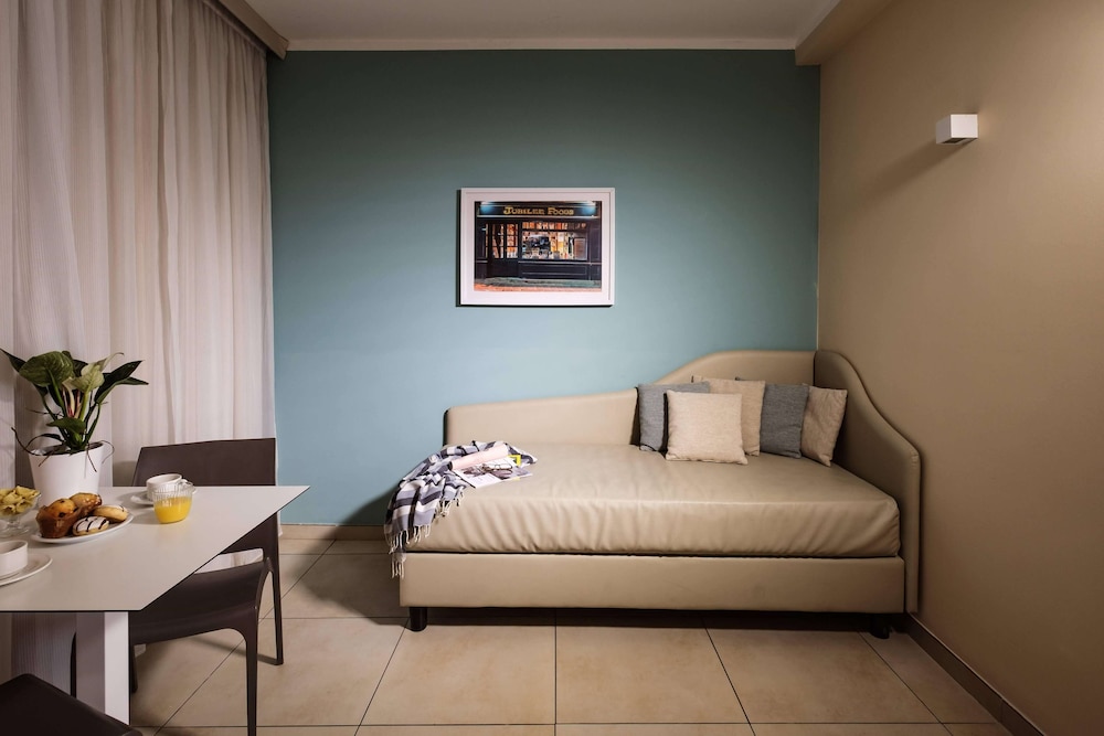 Family Suite - Photo 3