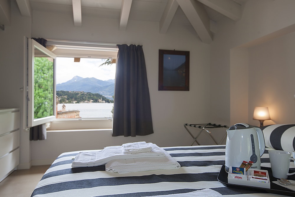 Double Room, Lake View