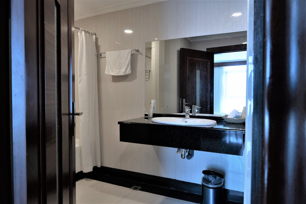Standard Twin Room - Photo 8